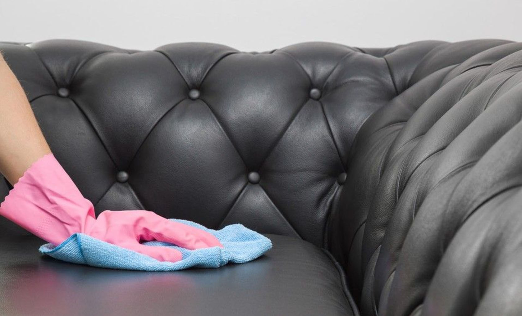 Things to Consider Before Cleaning Leather Sofa
