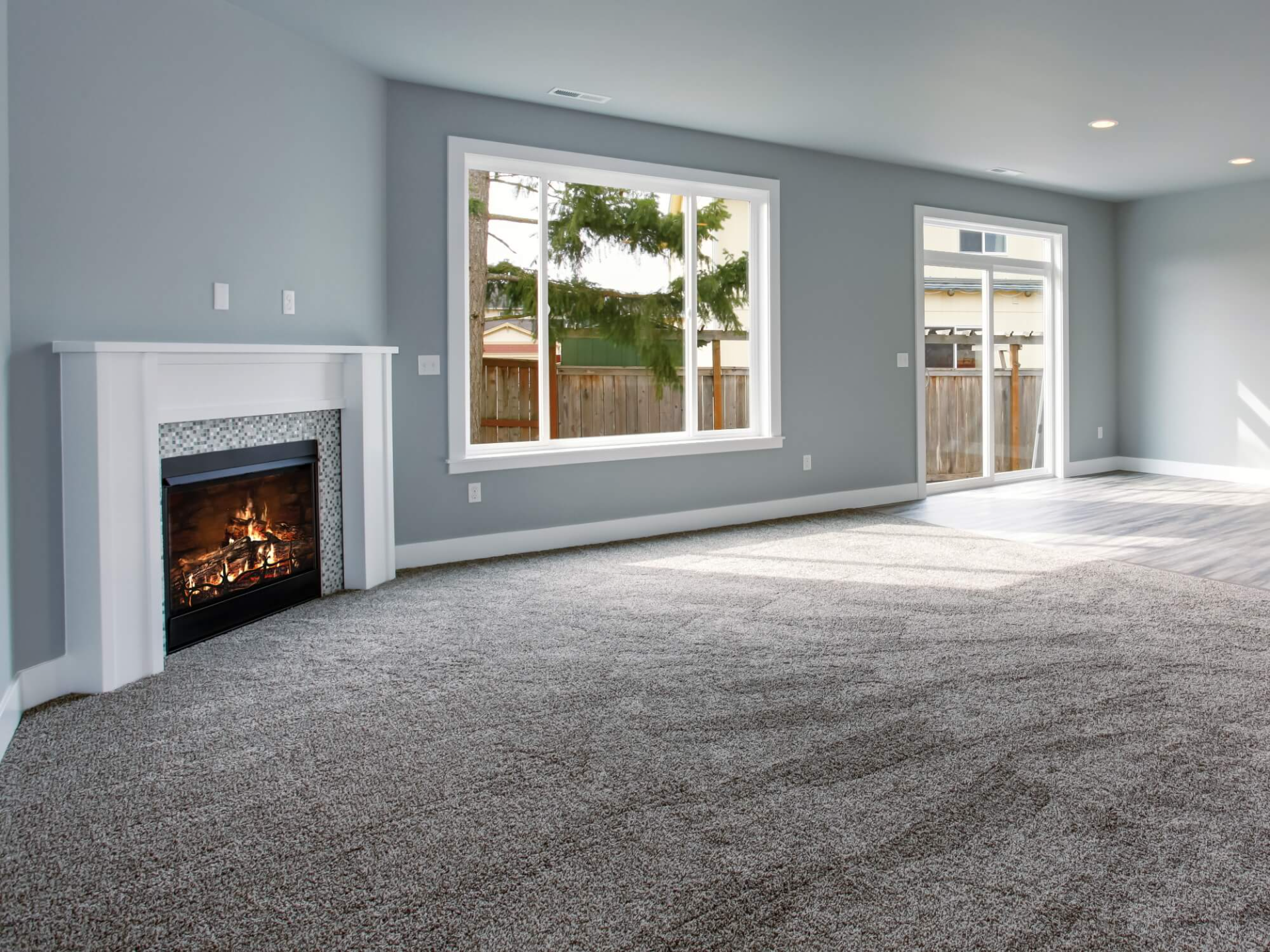 What Color Walls Go With Grey Carpet?